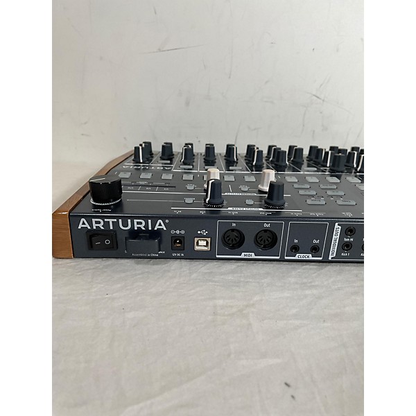 Used Arturia Used Arturia Drumbrute Drum Machine