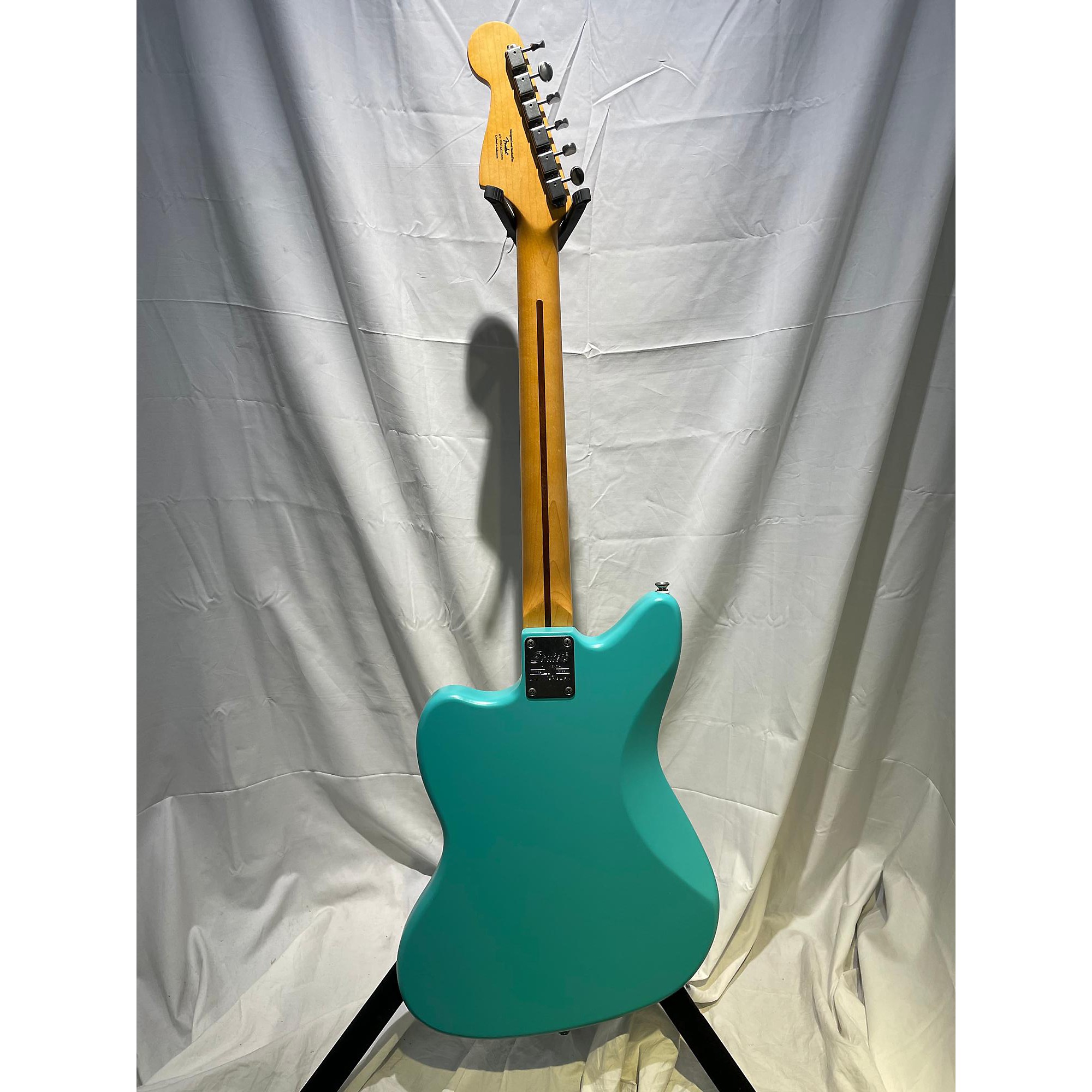 ギター Squier 40th Jazzmaster Vintage (MOD) Squier 40th Anniversary Jazzmaster Vintage Edition: Price