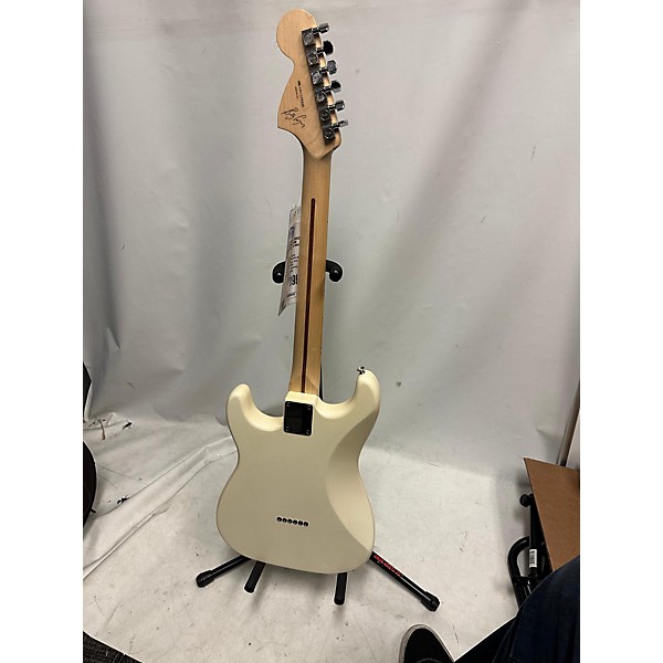 Used Fender Artist Series Billy Signature Stratocaster Solid