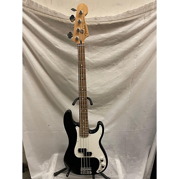 Used Fender Used Fender Player Precision Bass Black Electric Bass Guitar