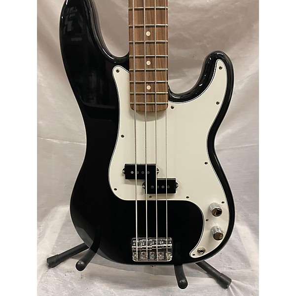 Used Fender Used Fender Player Precision Bass Black Electric Bass Guitar