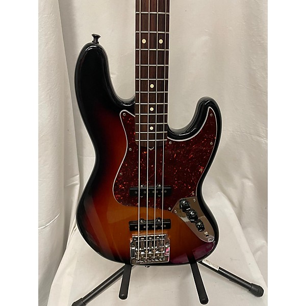 Used Fender Used Fender American Special Jazz Bass 2 Color Sunburst Electric Bass Guitar