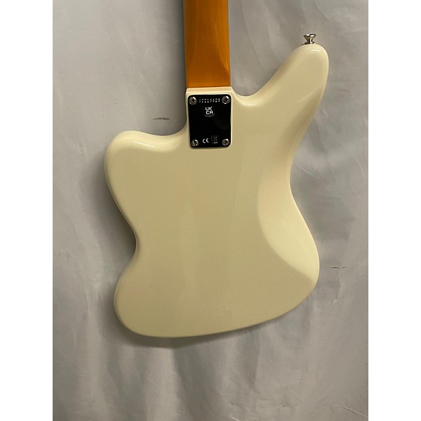 Used Fender Used 2022 Fender Johnny Marr Signature Jaguar Olympic White Solid Body Electric Guitar