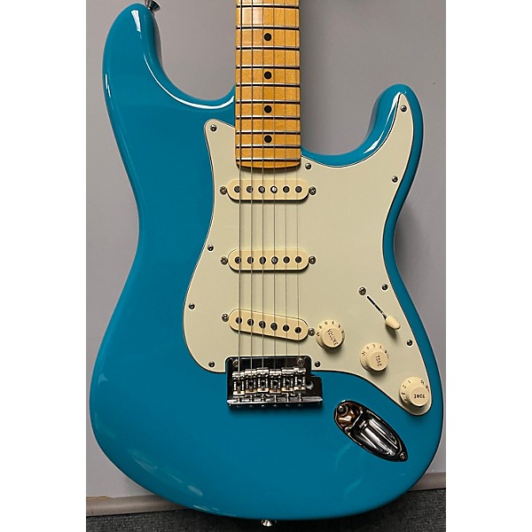 Used Fender Used Fender American Professional II Stratocaster Miami Blue Solid Body Electric Guitar