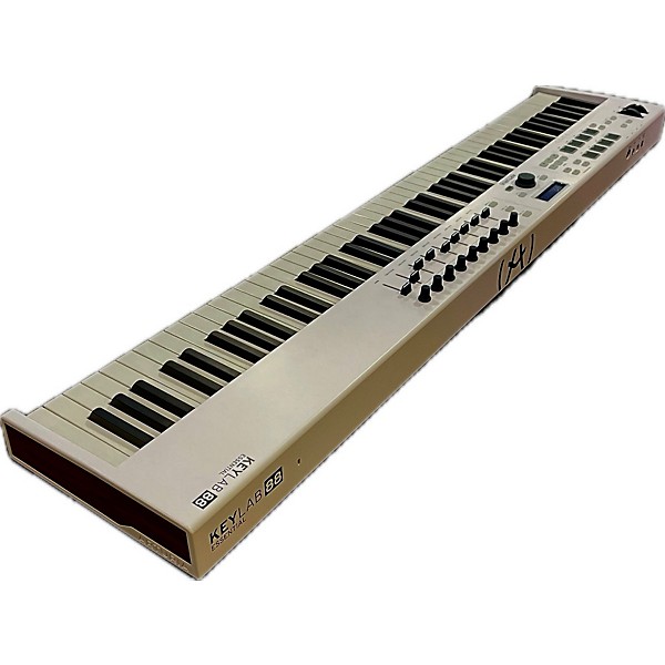 Used Arturia Used 2010s Arturia Keylab 88 Key MIDI Controller