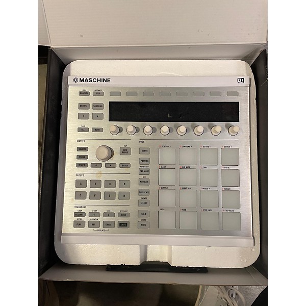 Used Native Instruments Maschine MKII MIDI Controller