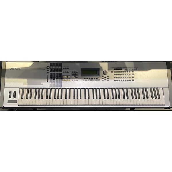 Used Yamaha Used Yamaha Motif ES8 88 Key Keyboard Workstation