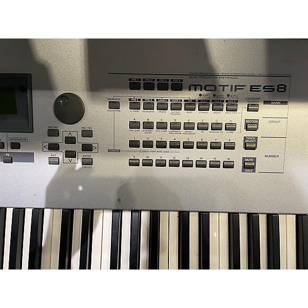 Used Yamaha Used Yamaha Motif ES8 88 Key Keyboard Workstation