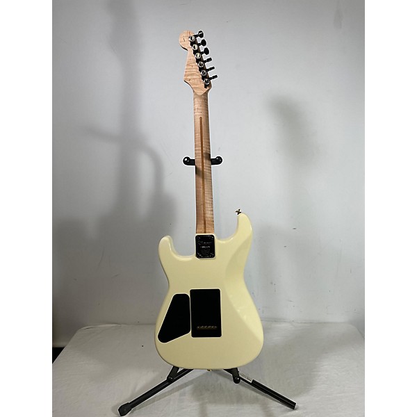 Used Charvel Used Charvel Custom Shop Custom Select Sd1h Nt Vanilla Shake Solid Body Electric Guitar