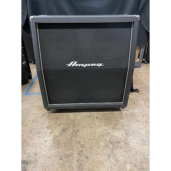 Used Ampeg Used Ampeg V412 Guitar Cabinet