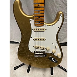 Used Fender Used 2023 Fender Custom Shop Postmodern Stratocaster Journeyman Aztec Gold Solid Body Electric Guitar