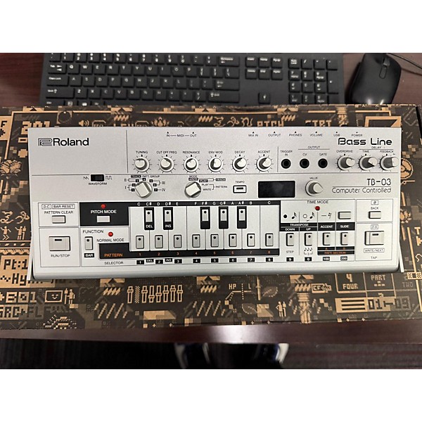 Used Roland TB-03 Synthesizer