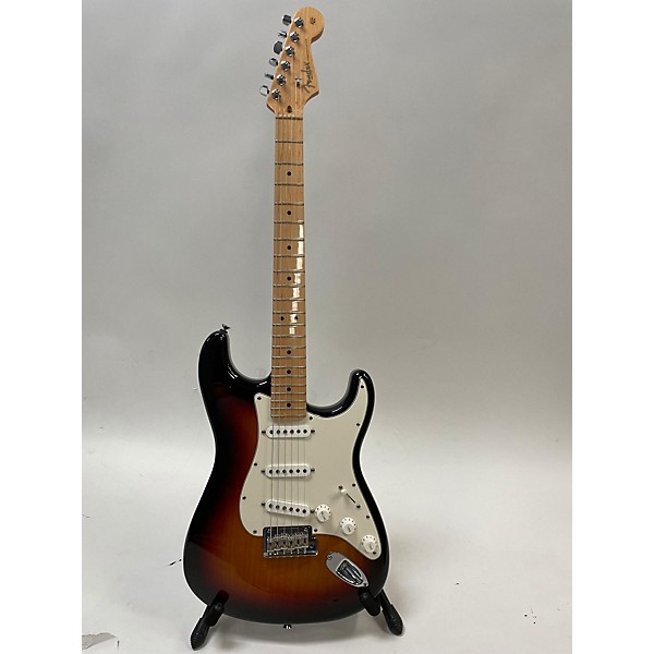 Used Fender Used Fender American Standard Stratocaster 3 Tone Sunburst Solid Body Electric Guitar