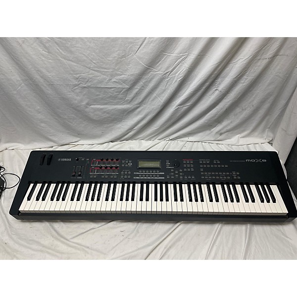 Used Yamaha MOX8 88 Key Keyboard Workstation