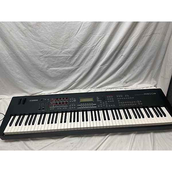 Used Yamaha MOX8 88 Key Keyboard Workstation