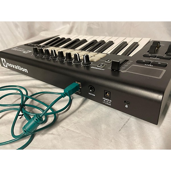 Used Novation Launchkey 25 Key MIDI Controller