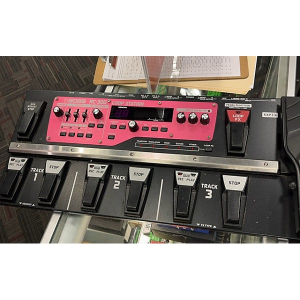 Used BOSS RC-300 LOOP STATION Pedal