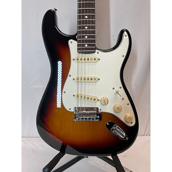 Used 2024 Fender PLAYER II STRATOCASTER Sunburst Solid Body Electric Guitar