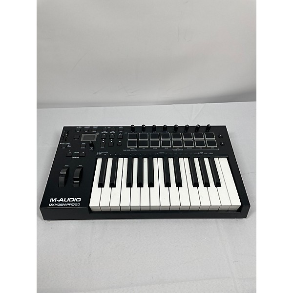 Used M-Audio Used M-Audio Oxygen Pro 25 MIDI Controller