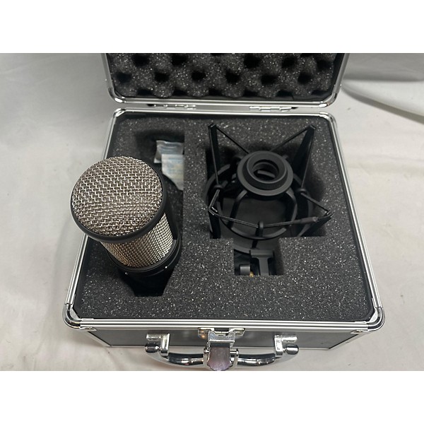 Used AKG Used AKG P220 Project Studio Condenser Microphone