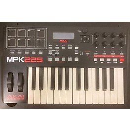 Used Akai Professional Used Akai Professional MPK225 25-Key MIDI Controller