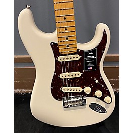 Used Fender Used Fender American Professional II Stratocaster Olympic White Solid Body Electric Guitar