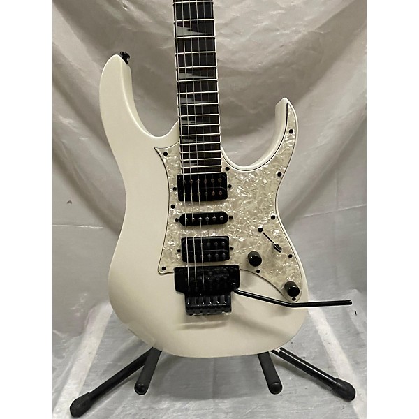 Used Ibanez Used Ibanez RG 250 DX White Solid Body Electric Guitar