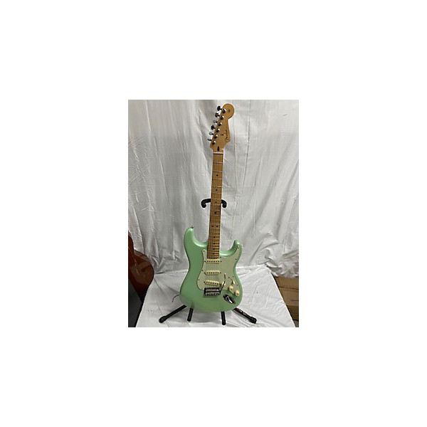 Used Fender Used Fender Player Stratocaster Seafoam Green Solid Body Electric Guitar