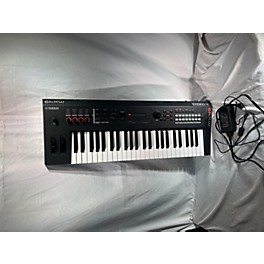 Used Yamaha Used Yamaha MX49 49 Key Keyboard Workstation