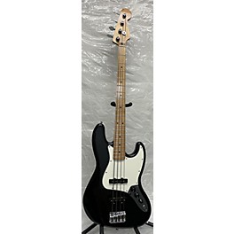 Used Fender Used 2022 Fender Player Jazz Bass Black Electric Bass Guitar