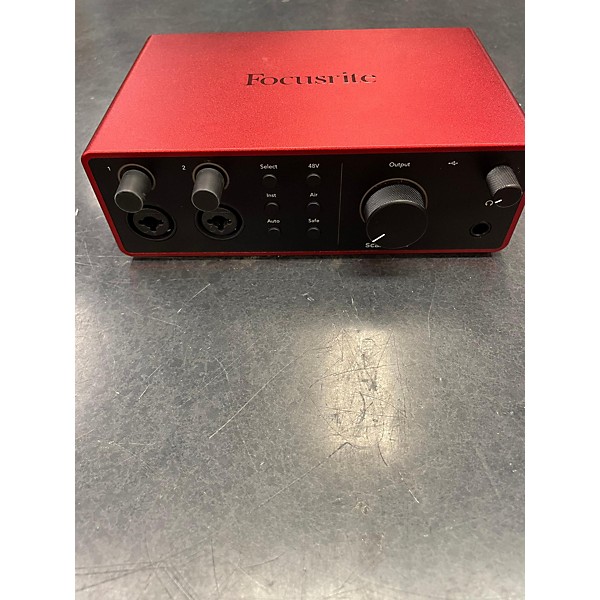 Used Focusrite Scarlett 4i4 Audio Interface