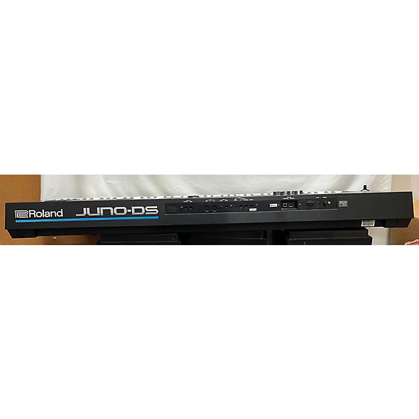 Used Roland Used Roland Juno-DS Synthesizer