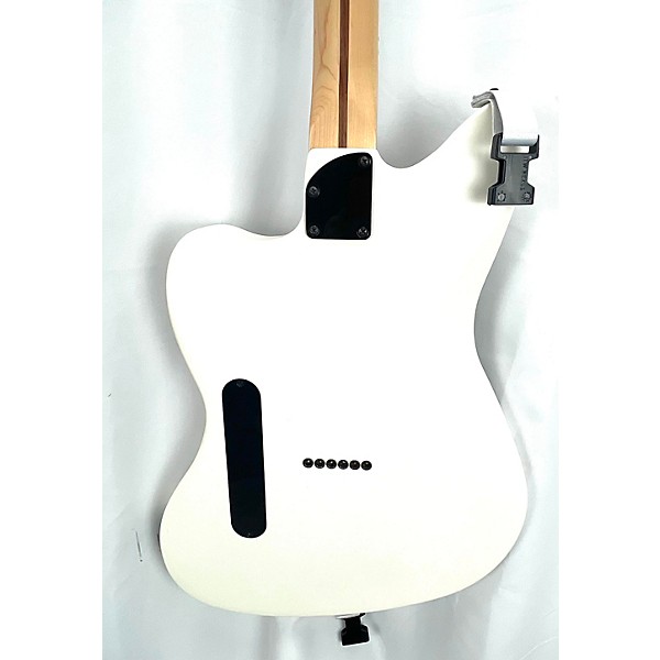 Used Used Fender Jim Root Signature Jazzmaster White Solid Body Electric Guitar