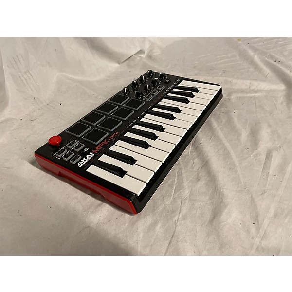 Used Akai Professional Used Akai Professional MPK Mini MIDI Controller