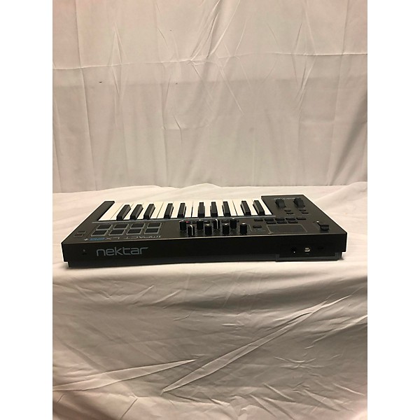 Used Used Nextar Impact Lx25+ MIDI Controller