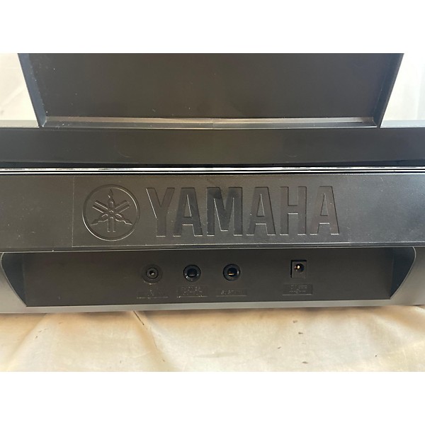 Used Yamaha PSR E 273 Digital Piano