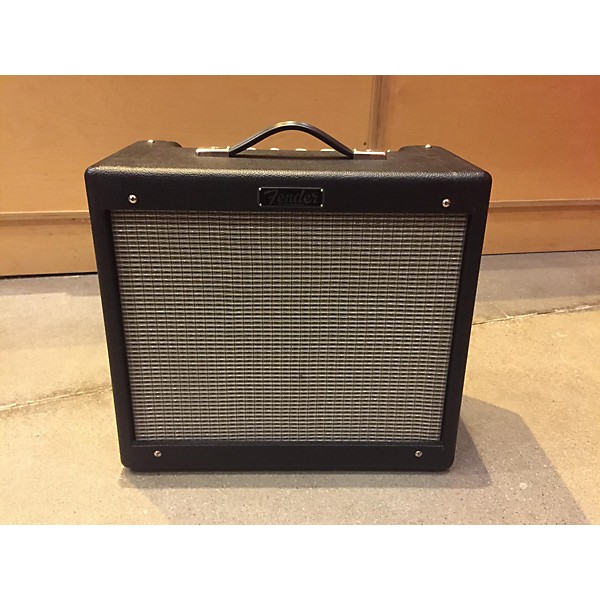 Used Fender Used Fender Blues Junior 15W 1x12 Tube Guitar Combo Amp