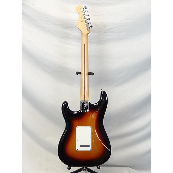 Used Fender Used Fender Player Stratocaster HSS 3-Color Sunburst Solid Body Electric Guitar