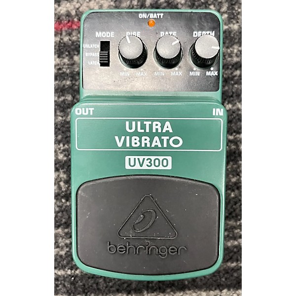 Used Behringer UV300 Ultra Vibrato Effect Pedal