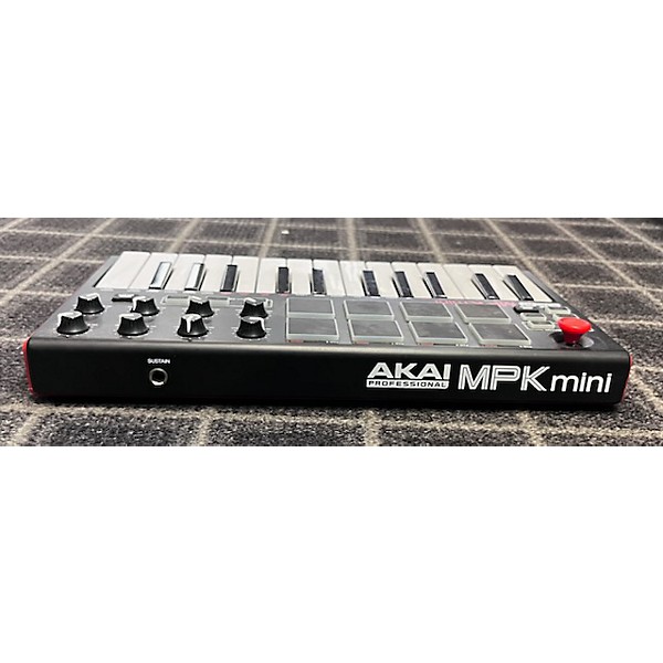 Used Akai Professional Used Akai Professional MPK Mini MIDI Controller