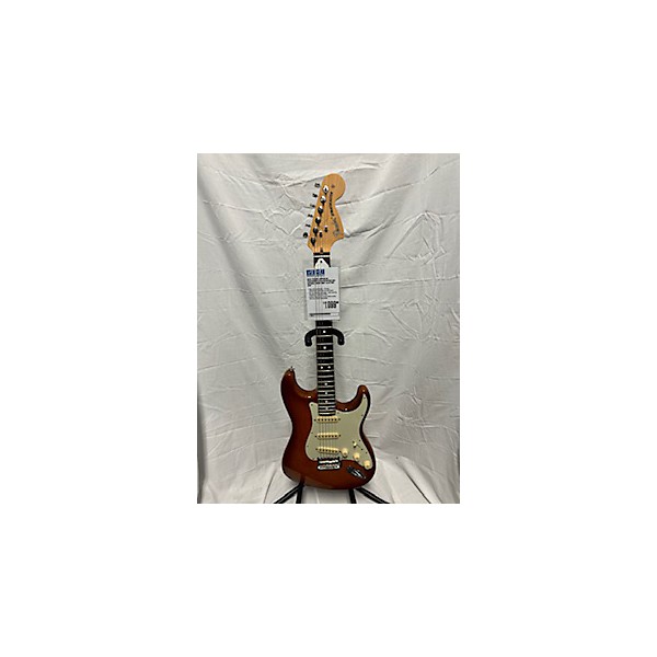 Used Fender Used Fender American Performer Stratocaster SSS Natural Solid Body Electric Guitar