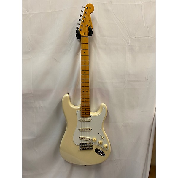 Used Fender Used 2024 Fender Lincoln Brewster Signature Stratocaster Olympic Pearl Solid Body Electric Guitar