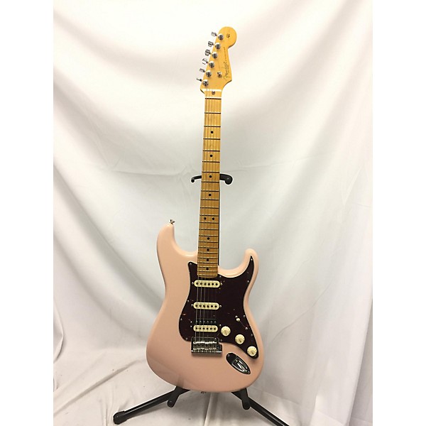 Used Fender Used Fender American Professional II Stratocaster Shell Pink Solid Body Electric Guitar