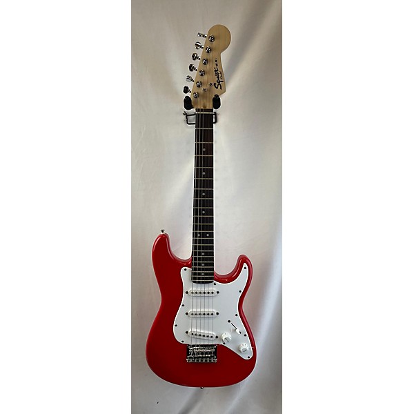 Used Squier Mini Affinity Stratocaster Electric Guitar Red Guitar Center