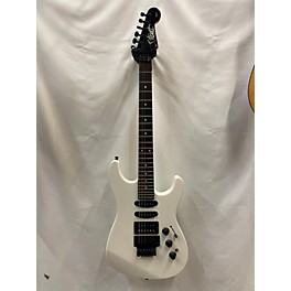 Used Fender Used Fender HM Heavy Metal Stratocaster Limited Edition Bright White Solid Body Electric Guitar