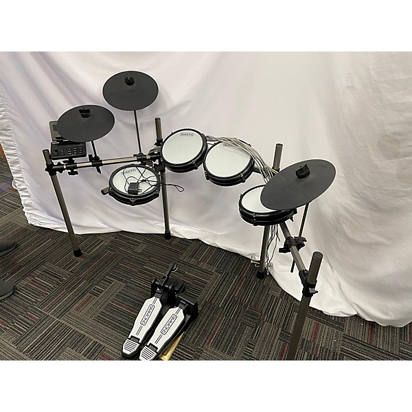 Used Simmons Used Simmons TITAN 20 Electric Drum Set