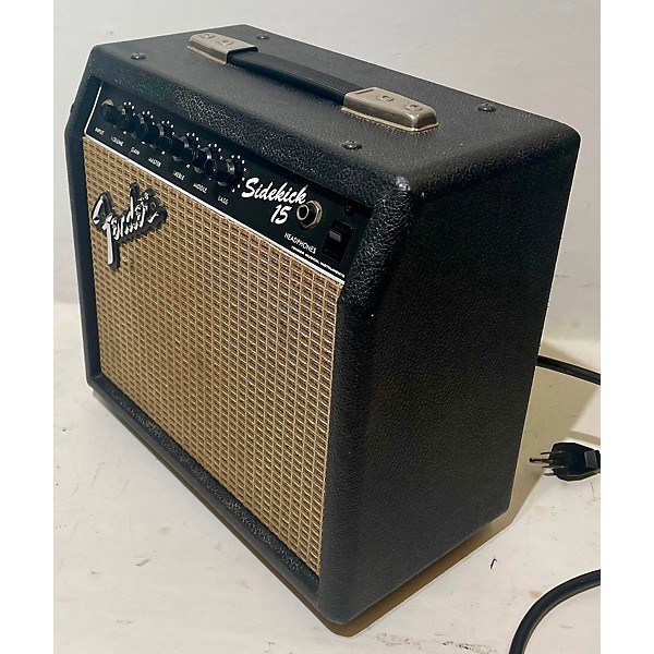 Used Fender Used Fender Sidekick 15 Battery Powered Amp