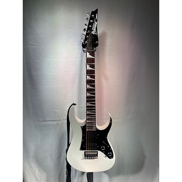 Used Ibanez Used Ibanez GRGM21 MIKRO White Solid Body Electric Guitar