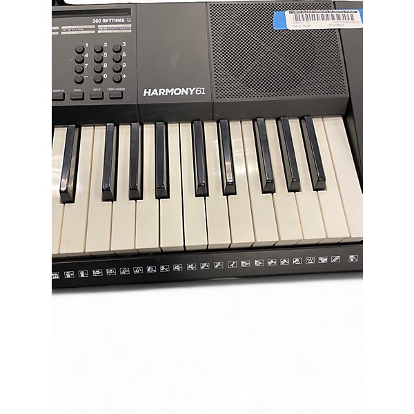 Used Alesis Used Alesis HARMONY 61 Keyboard Workstation