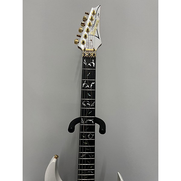 Used Ibanez Used Ibanez JEM7V Steve Vai Signature White Solid Body Electric Guitar